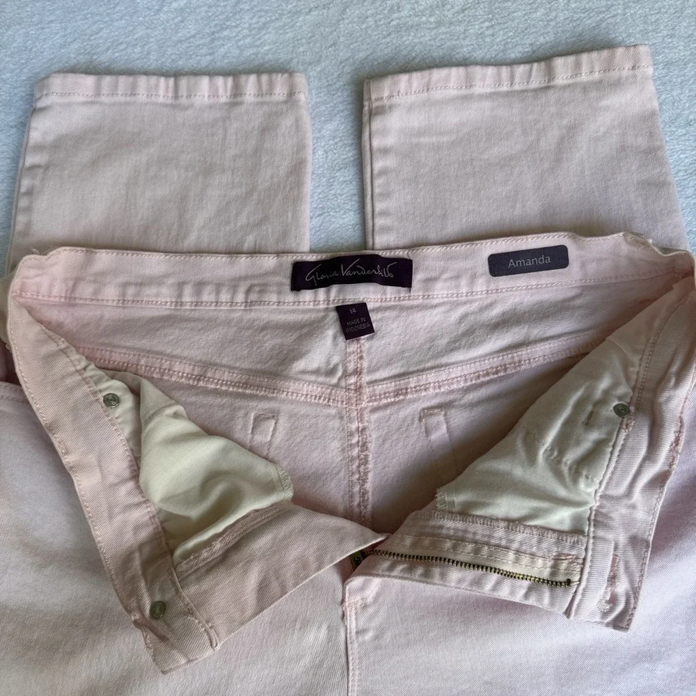 Gloria Vanderbilt Light Pink Straight Leg Jeans - Picture 4 of 9